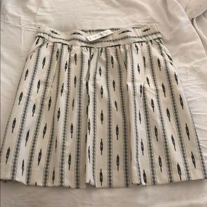 Super cute LOFT mini skirt!🖤NWT!